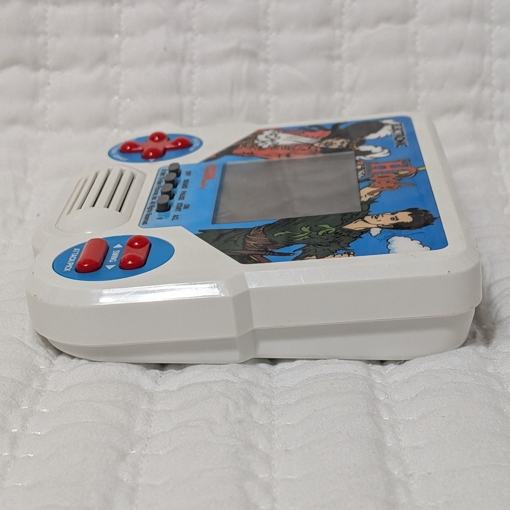 VTG‎ Tiger Electronics 1988 Hook Peter Pan LCD Handheld Video Game *TESTED* - Picture 7 of 10